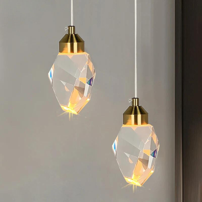 Lampe suspendue Led coupe diamant.