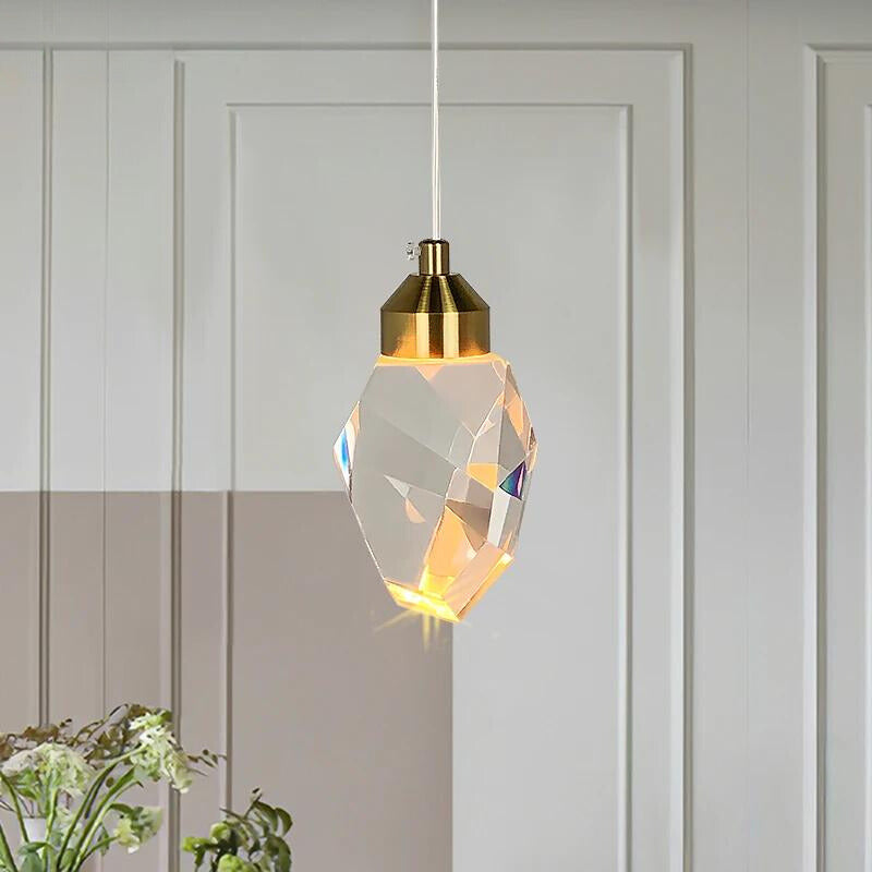 Lampe suspendue Led coupe diamant.